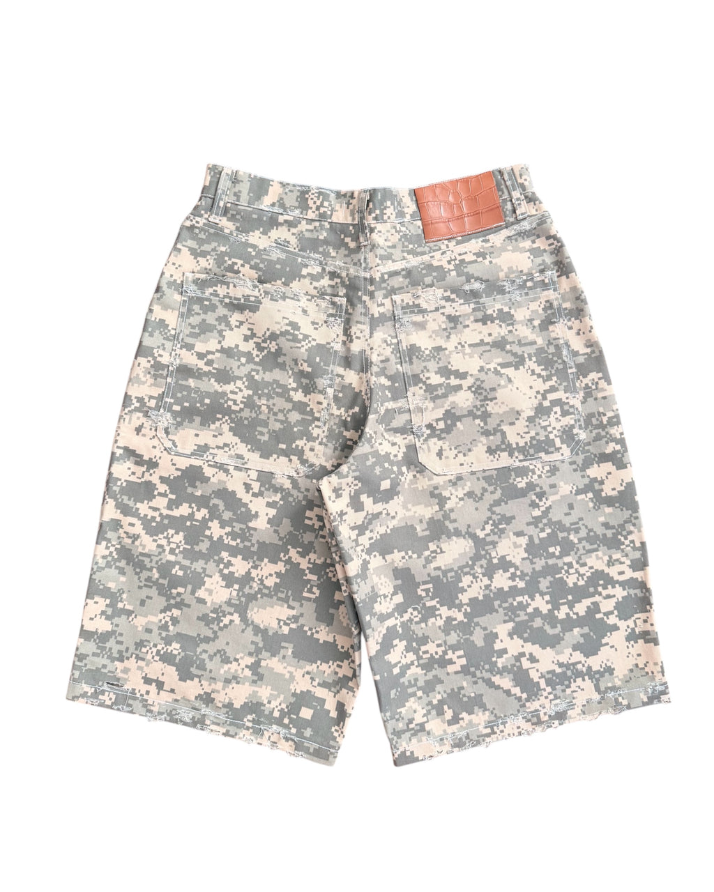 WEST DISTRESSED DIGITAL CAMO JORTS